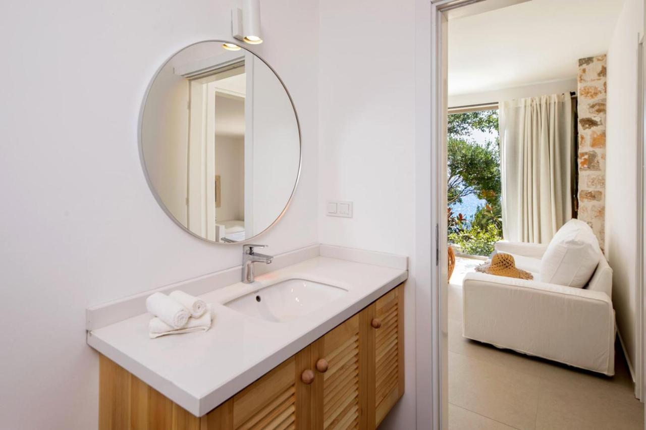 Kale Suites, Heated Pool In Winter, Adults Only Kas Exterior photo