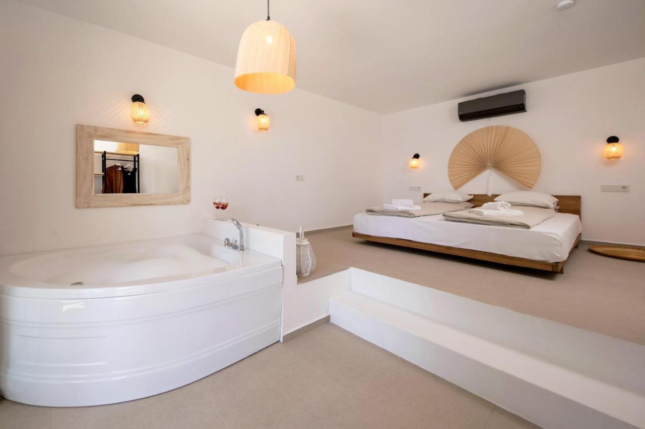 Kale Suites, Heated Pool In Winter, Adults Only Kas Exterior photo